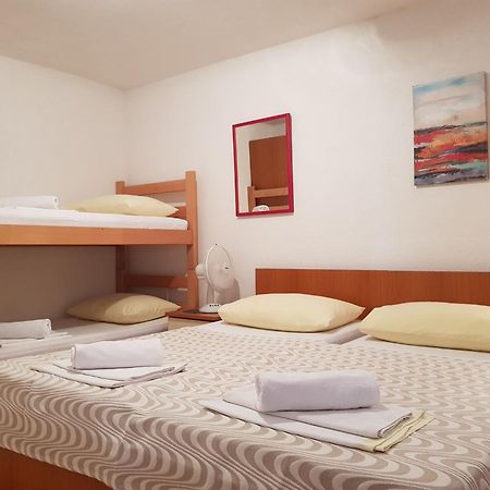 Apartmani Lovora Gradac  Exteriér fotografie