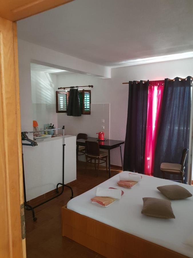 Apartmani Lovora Gradac  Exteriér fotografie