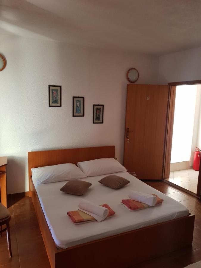 Apartmani Lovora Gradac  Exteriér fotografie