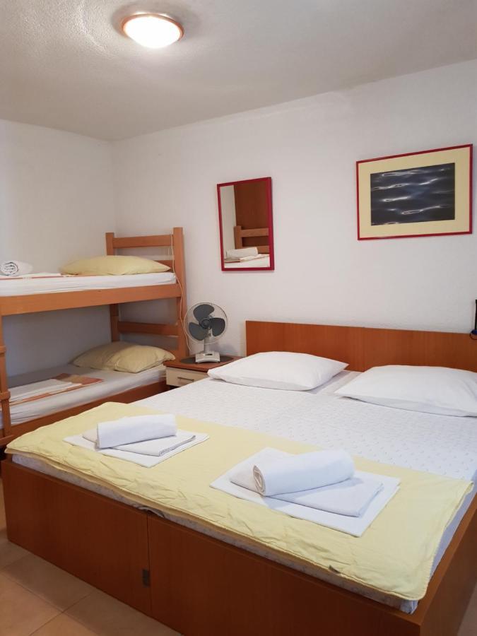 Apartmani Lovora Gradac  Exteriér fotografie