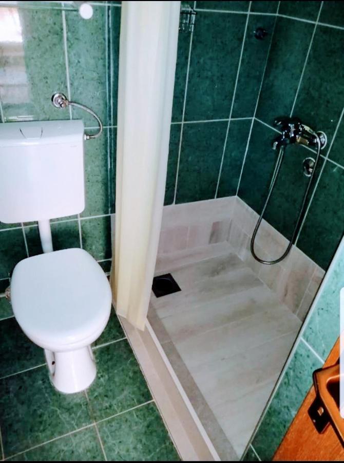Apartmani Lovora Gradac  Exteriér fotografie
