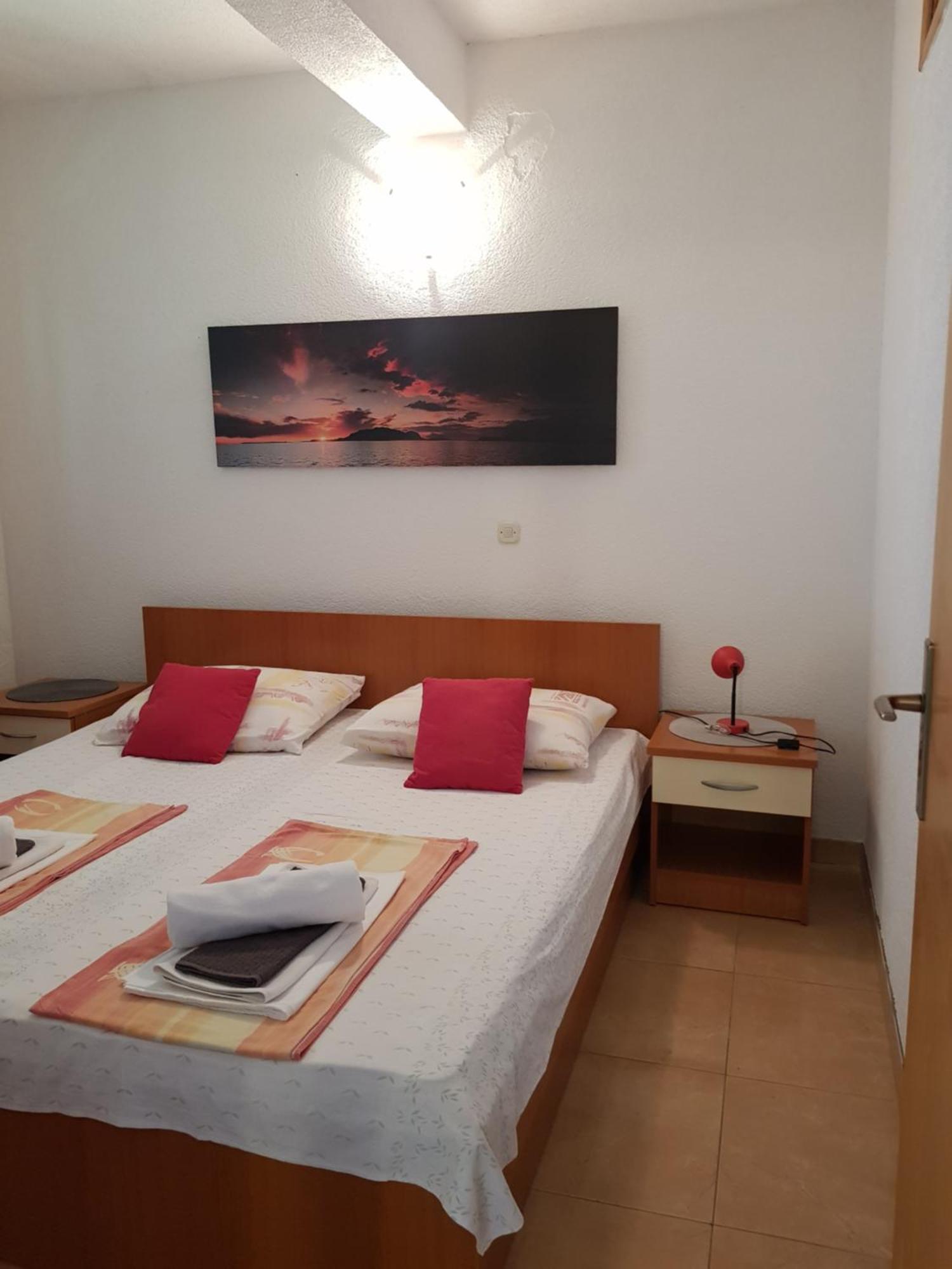 Apartmani Lovora Gradac  Exteriér fotografie