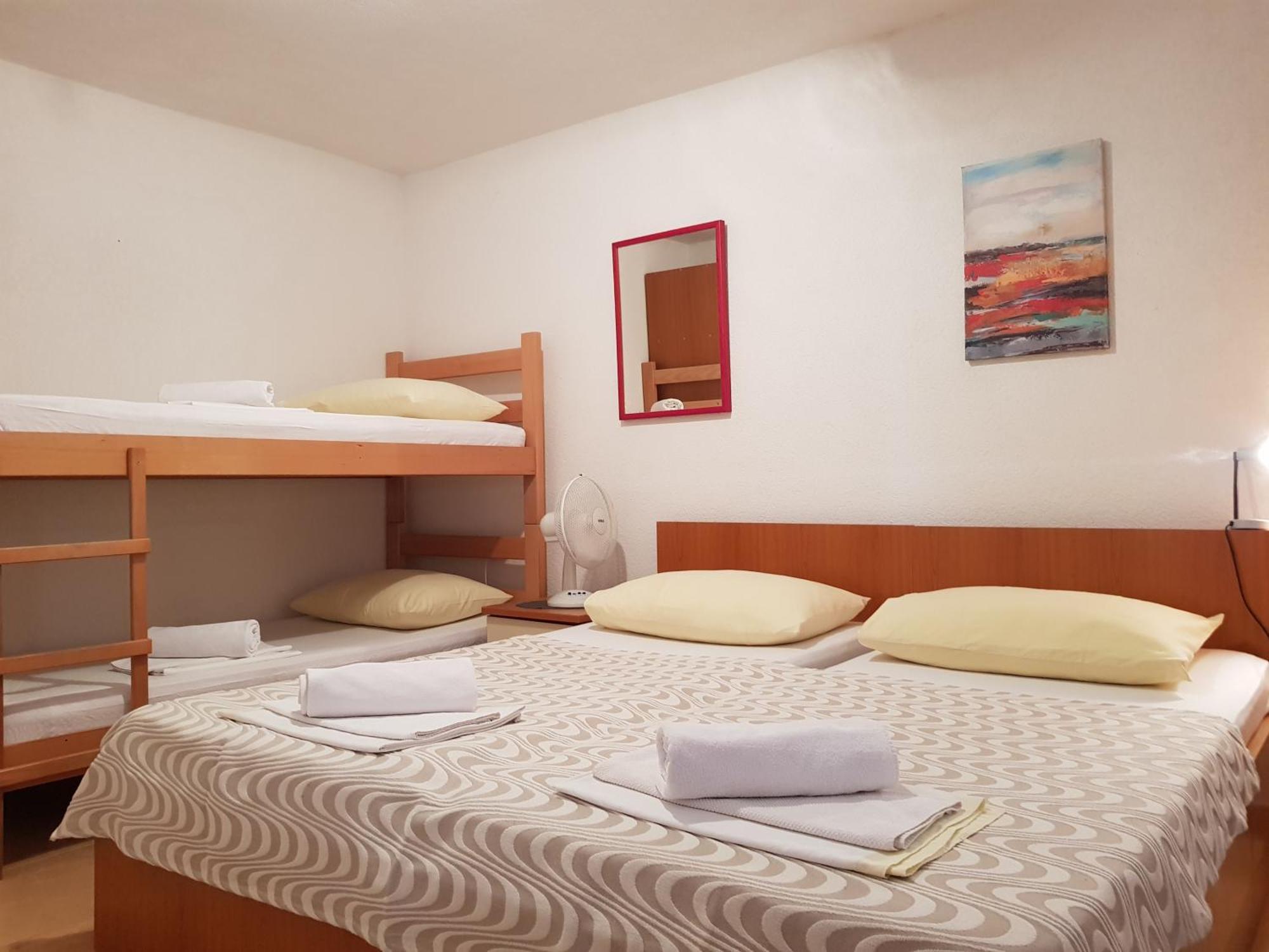 Apartmani Lovora Gradac  Exteriér fotografie