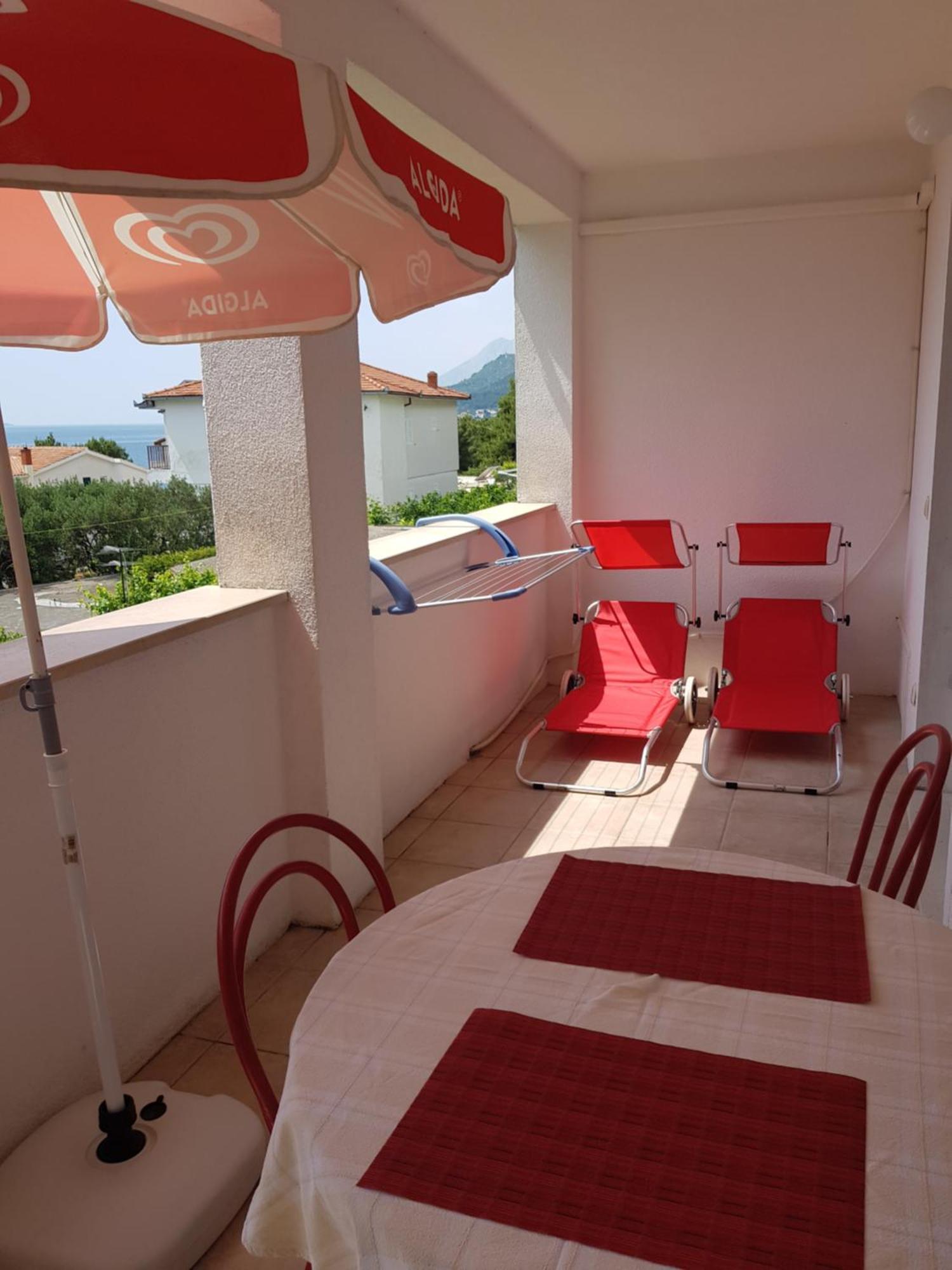 Apartmani Lovora Gradac  Pokoj fotografie